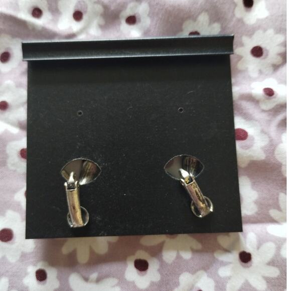 Vintage Catie Stein Purple Metallic Floral Blue Rhinestone Clip-On Earrings - Picture 3 of 3